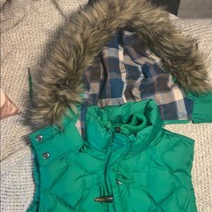 NWOT esprit green puffer vest